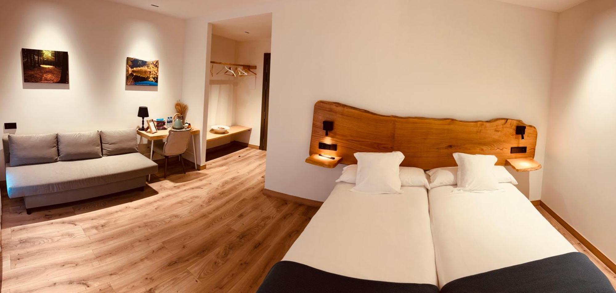A Reigada Hotel Restaurante Grandas de Salime Eksteriør billede